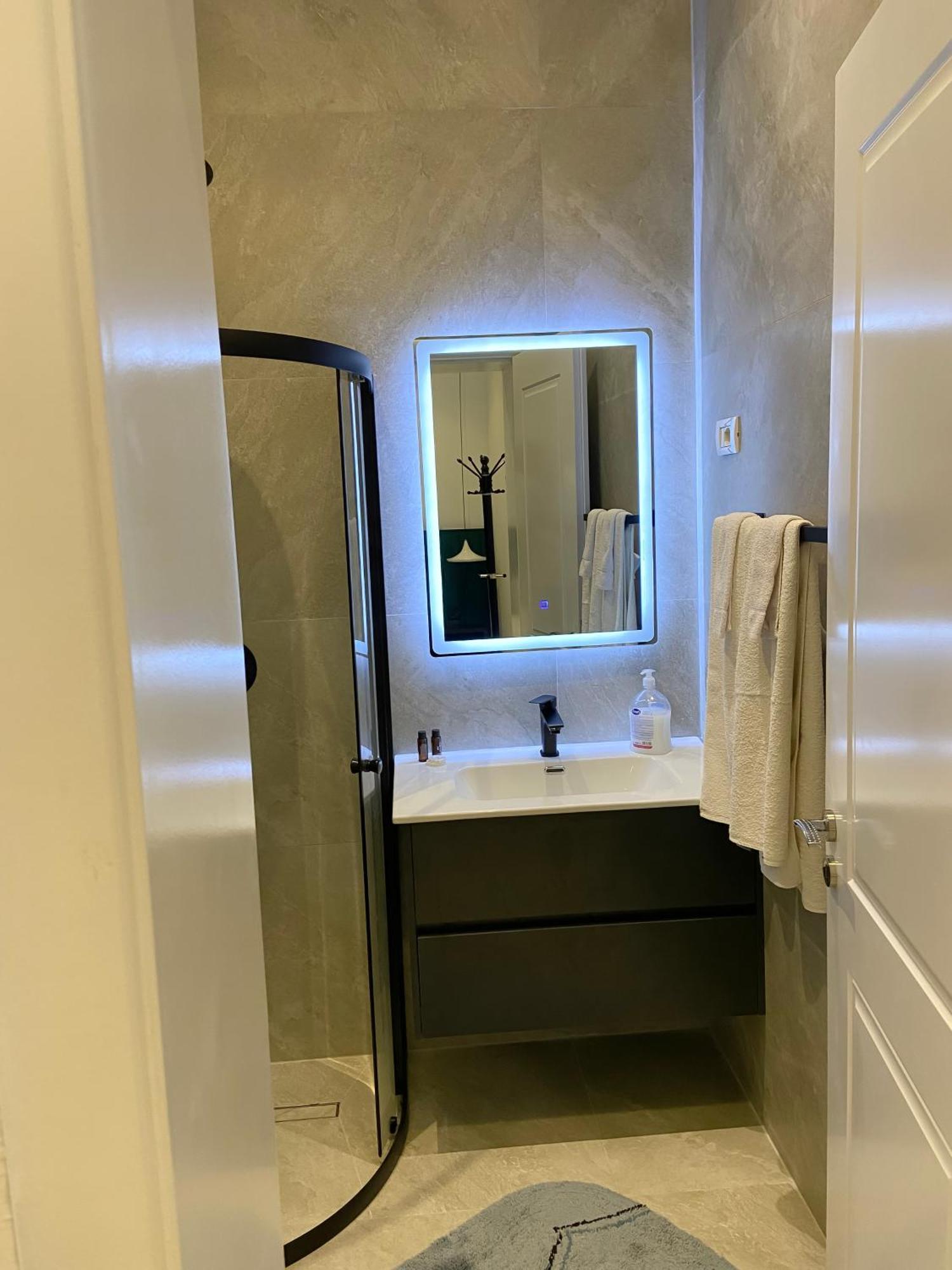 Guesthouse Niko Berat Eksteriør billede